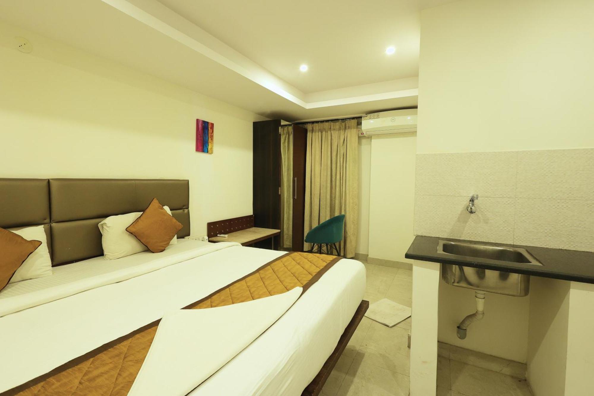 Arcade Inn Suites Bangalore Exterior foto